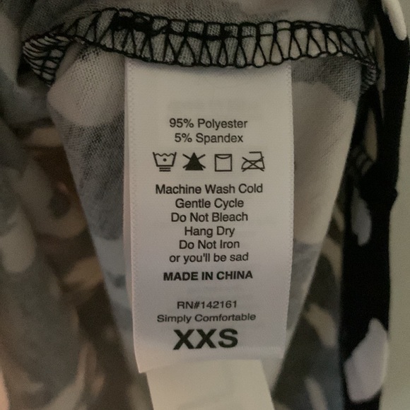 Black & White Cheetah Print LuLaRoe Morgan Top - NWT XXS - Picture 5 of 6
